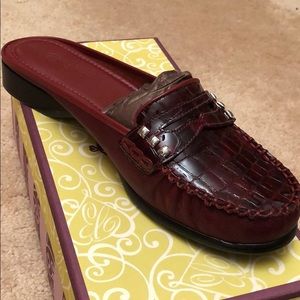 Meadow Paprika Brighton flats